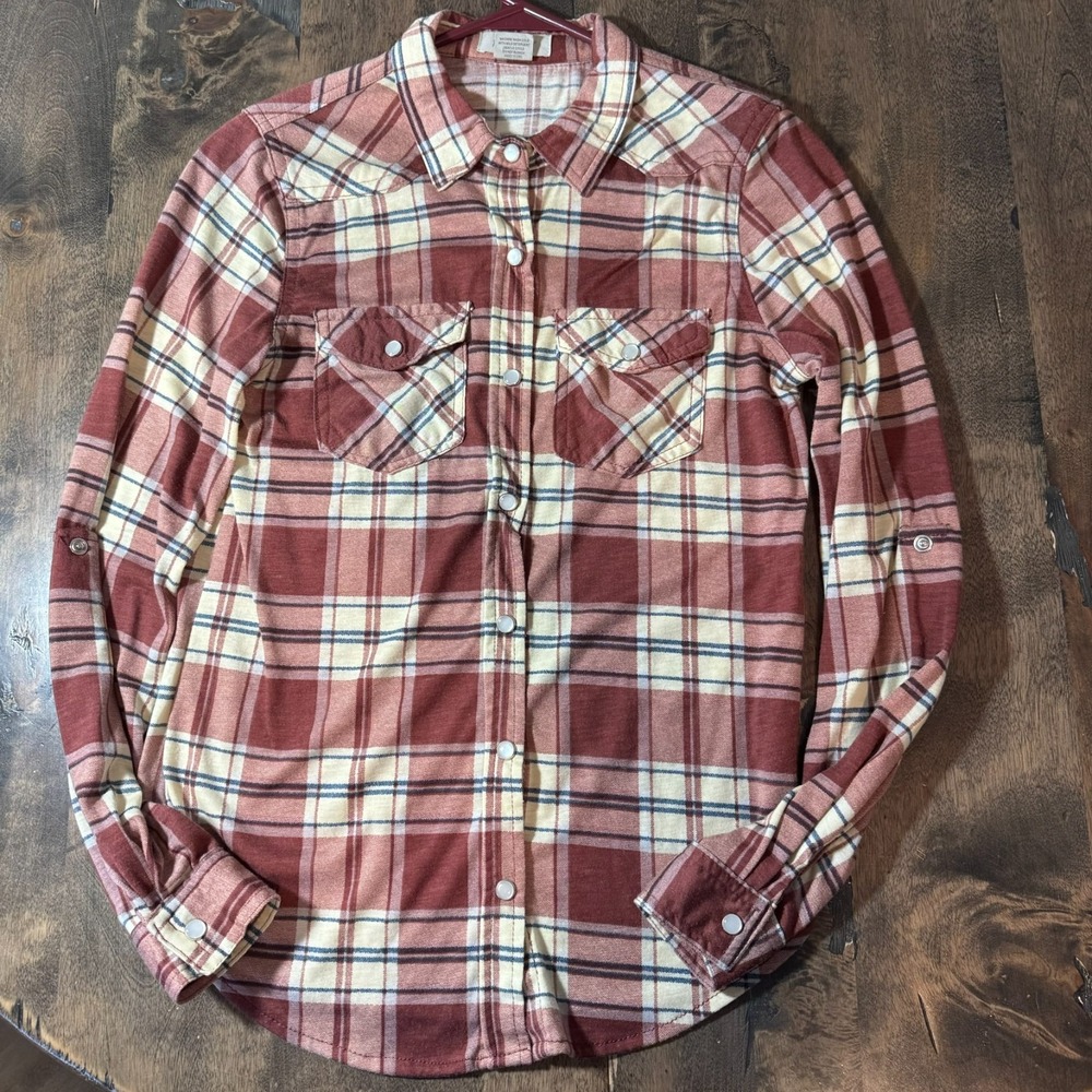 Womens Passport Maroon Plaid Pearl Snap Shirt Size S Western Adjustable Sleeves‎ - Picture 2 of 14